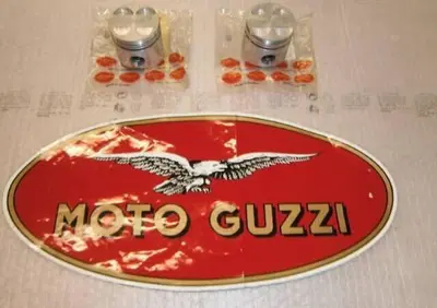 coppia pistoni Moto Guzzi - Annuncio 8011530