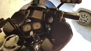 Harley-Davidson 1690 Road Glide Special (2013 - 16)  (4)