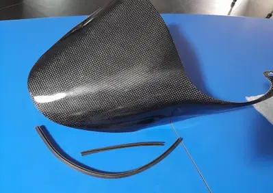 PARAFANGO POSTERIORE CARBONIO S4R Ducati - Annuncio 8143331