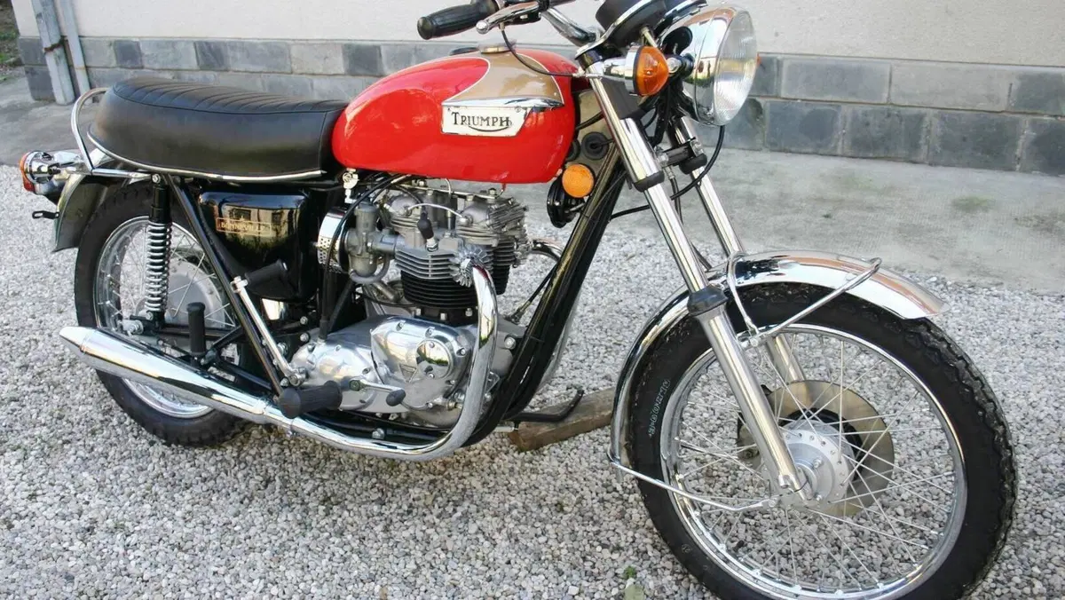 Triumph   (8)