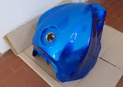 Serbatoio originale blu Suzuki per GSX-S F - Annuncio 8175422