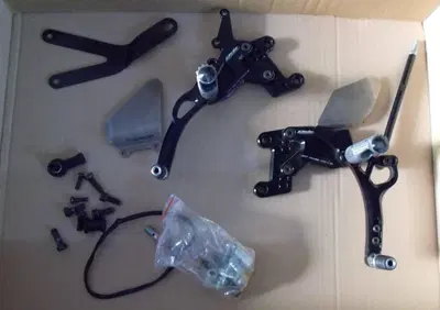 Pedane Valter Moto 3.5 Titanium per GSX-R Valter Moto Components - Annuncio 8175733