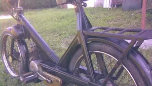 Moto Guzzi   (2)