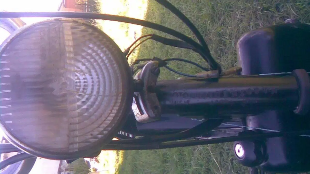 Moto Guzzi   (6)