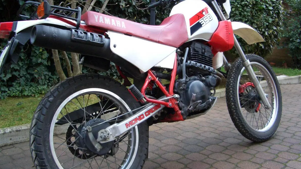 Yamaha   (2)