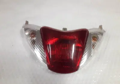 FARO POSTERIORE PIAGGIO LIBERTY . - Annuncio 8203947