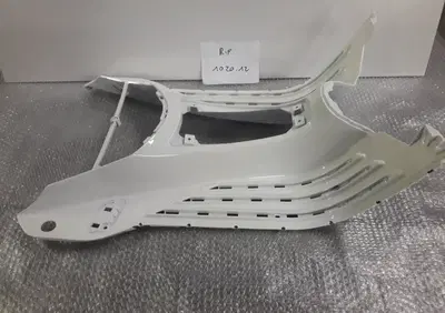 PEDANA VESPA PRIMAVERA / SPRINT BIANCA - Annuncio 8204534