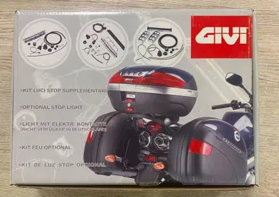 KIT LUCI BAULETTO GIVI - Annuncio 8206374