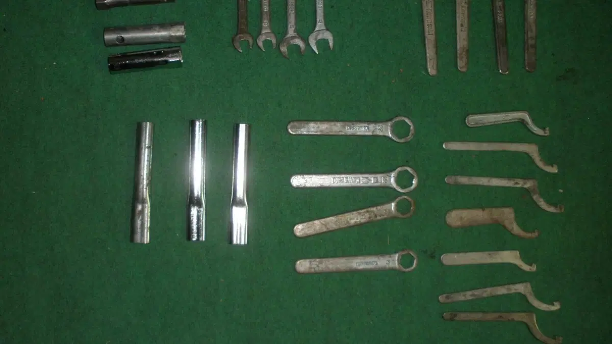Kawasaki   (18)