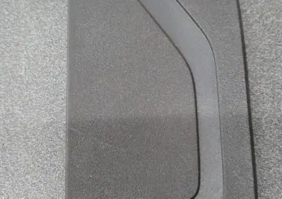 OFFERTA TAPPETINO DESTRO YAMAHA TMAX 530-560 - Annuncio 8211942