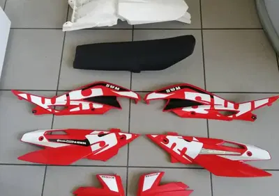 KIT PLASTICHE, PARAFANGO POST E SELLA SWM RS 500 R - Annuncio 8212081