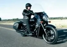 Suzuki: arriva la Intruder C1500T 
