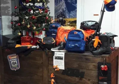KTM scontato Abbigliamento ,Casual e Gadgets - Annuncio 8222025