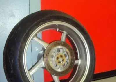 cerchio ant. e post yamaha R1 2009/2014 - Annuncio 8222864