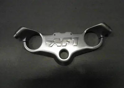 PIASTRA FORCELLA APRILIA AF 1 125 AP8123139 - Annuncio 8223103