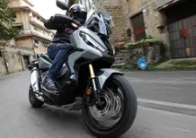 Honda X-ADV 2021 TEST: come va il nuovo maxi giapponese progettato in Italia!