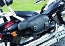 Kit Suzuki: Intruder M800 con borse laterali in pelle di serie