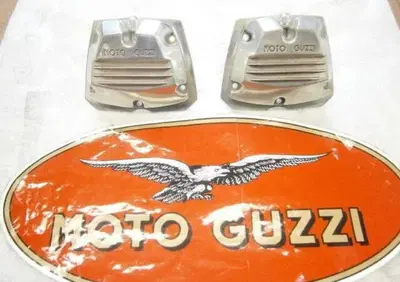 Coperchi punterie CROMATI (COPPIA) Moto Guzzi - Annuncio 8253331