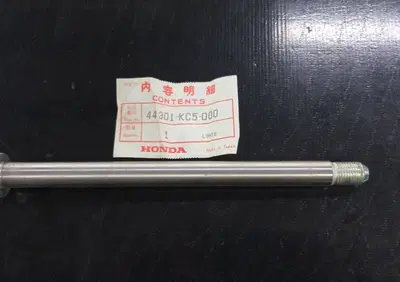 Perno Ruota anteriore Honda NX 125 cod. 44301-KC5- - Annuncio 8264668