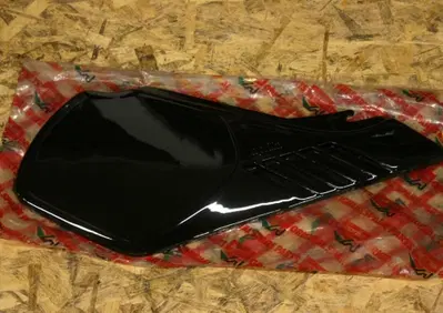 FIANCATINA DX VERN. NERA Aprilia ET - Tuareg 50 - Annuncio 8269748