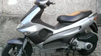 Gilera Runner 200 VXR (2002 - 05) usata