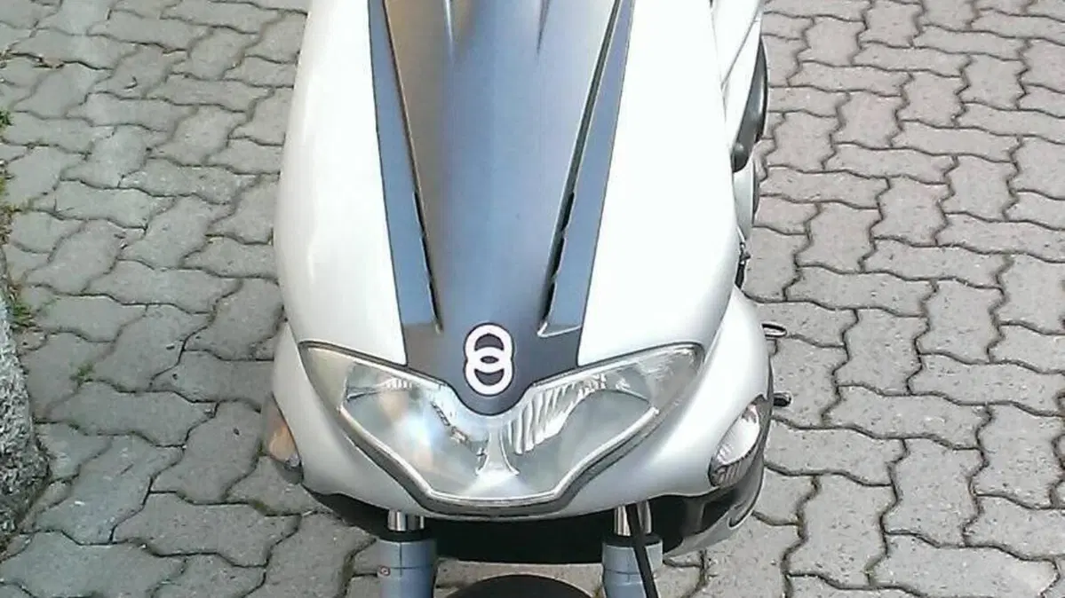 Gilera Runner 200 VXR (2002 - 05)  (2)