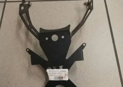 PORTA TARGA HONDA CBR 600 R '05/'06 Ferracci - Annuncio 8282843