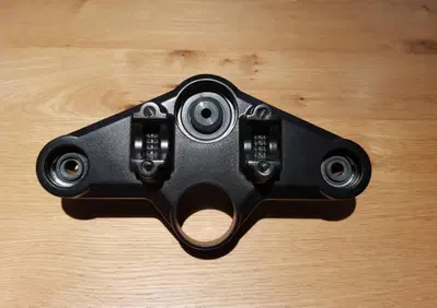 Elemento triangolare sup. per BMW GS K 25 e GS ADV - Annuncio 8285002