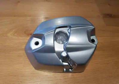 Coperchio Testata argentato SX NUOVO BMW - Annuncio 8285622