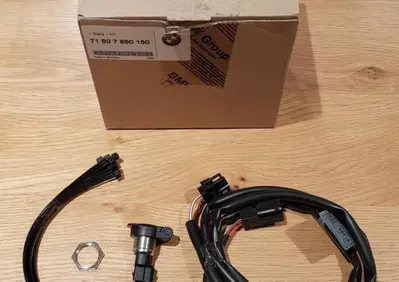 Kit di montaggio successivo presa a spina BMW - Annuncio 8288588