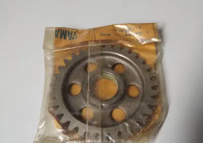 INGRANAGGIO FOLLE YAMAHA XT550/XT 34L/43F/1VJ/2KF/ - Annuncio 8291140