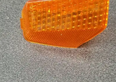 VETRO FRECCIA LAMPEGGIATORE POSTERIORE DESTRO Yamaha - Annuncio 8328320