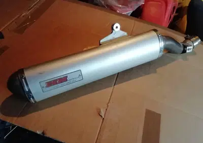 HONDA Crf 450 Motard/Enduro silenziatore - Annuncio 8337744