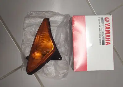 FRECCIA ANT DX COMPLETA YAMAHA TMAX 500 - Annuncio 7947459