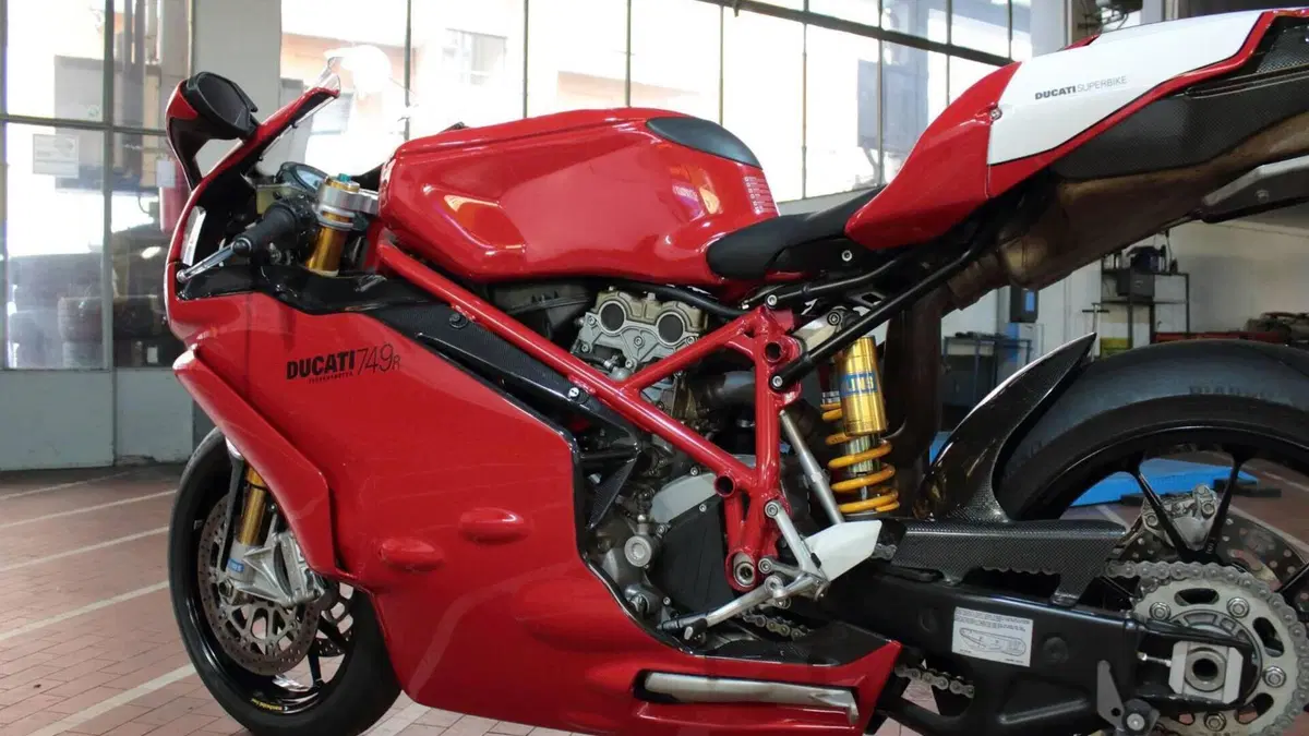 Ducati 749 R (2003 - 07)  (4)