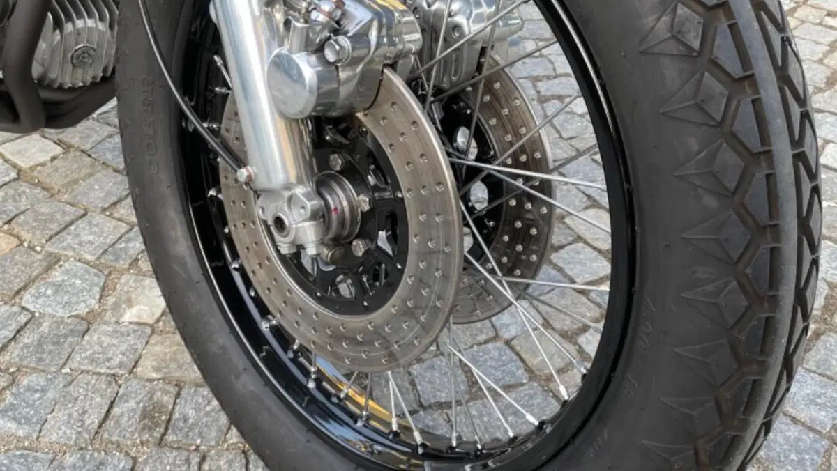 Honda   (2)