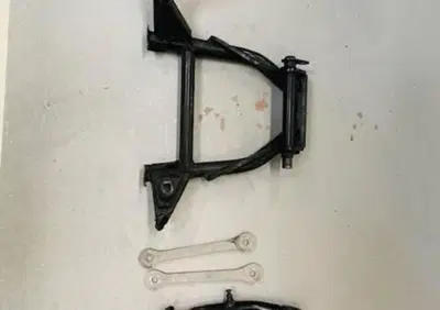 Kit ribassamento 2cm per X-ADV 750 - Annuncio 8348570