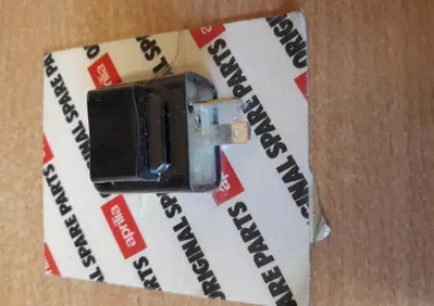 intermittenza indicatori 12v 10w +10w Aprilia - Annuncio 8364820