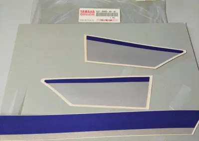 ADESIVO FIANCATA DX YAMAHA XTZ750 - Annuncio 8371105