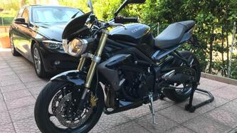Triumph Street Triple ABS (2013 - 17) usata
