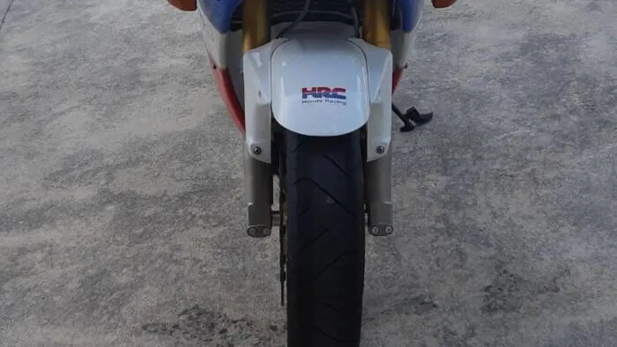 Honda   (3)