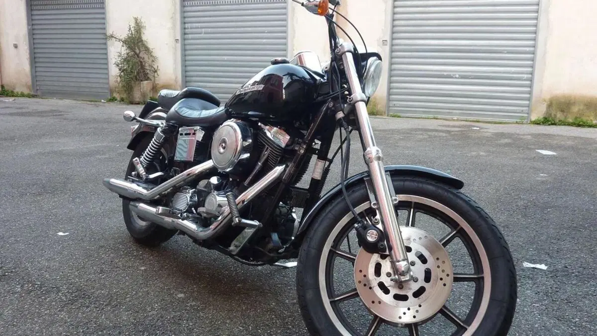 Harley-Davidson   (3)