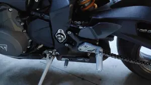 Triumph Street Triple RS (2017 - 19)  (8)