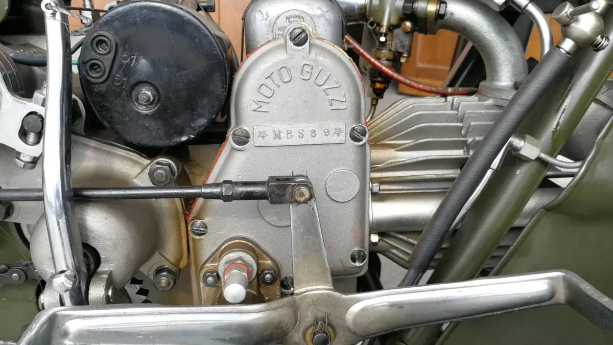 Moto Guzzi   (3)