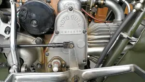 Moto Guzzi   (3)