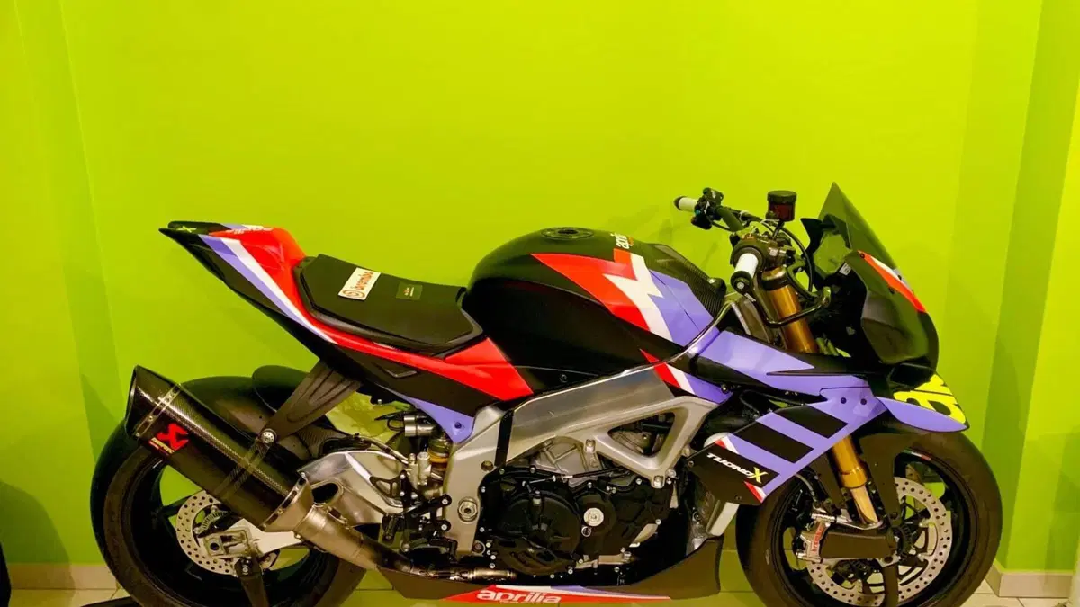 Aprilia Tuono V4 X (2020) 