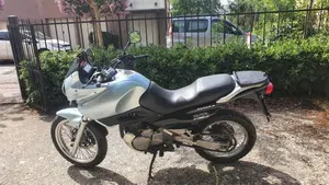 Suzuki XF 650 Freewind (1997 - 03) 