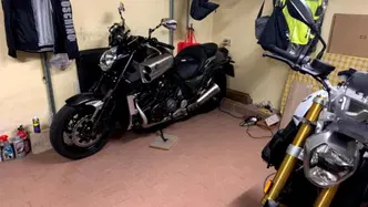 Yamaha VMAX Carbon (2015 - 16) usata