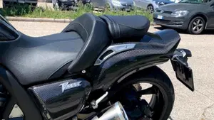 Yamaha VMAX Carbon (2015 - 16)  (9)