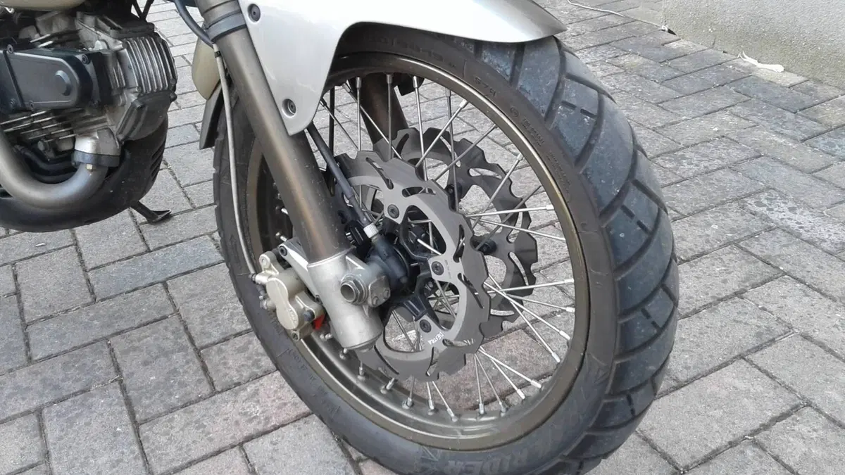 Cagiva Gran Canyon 900  (6)